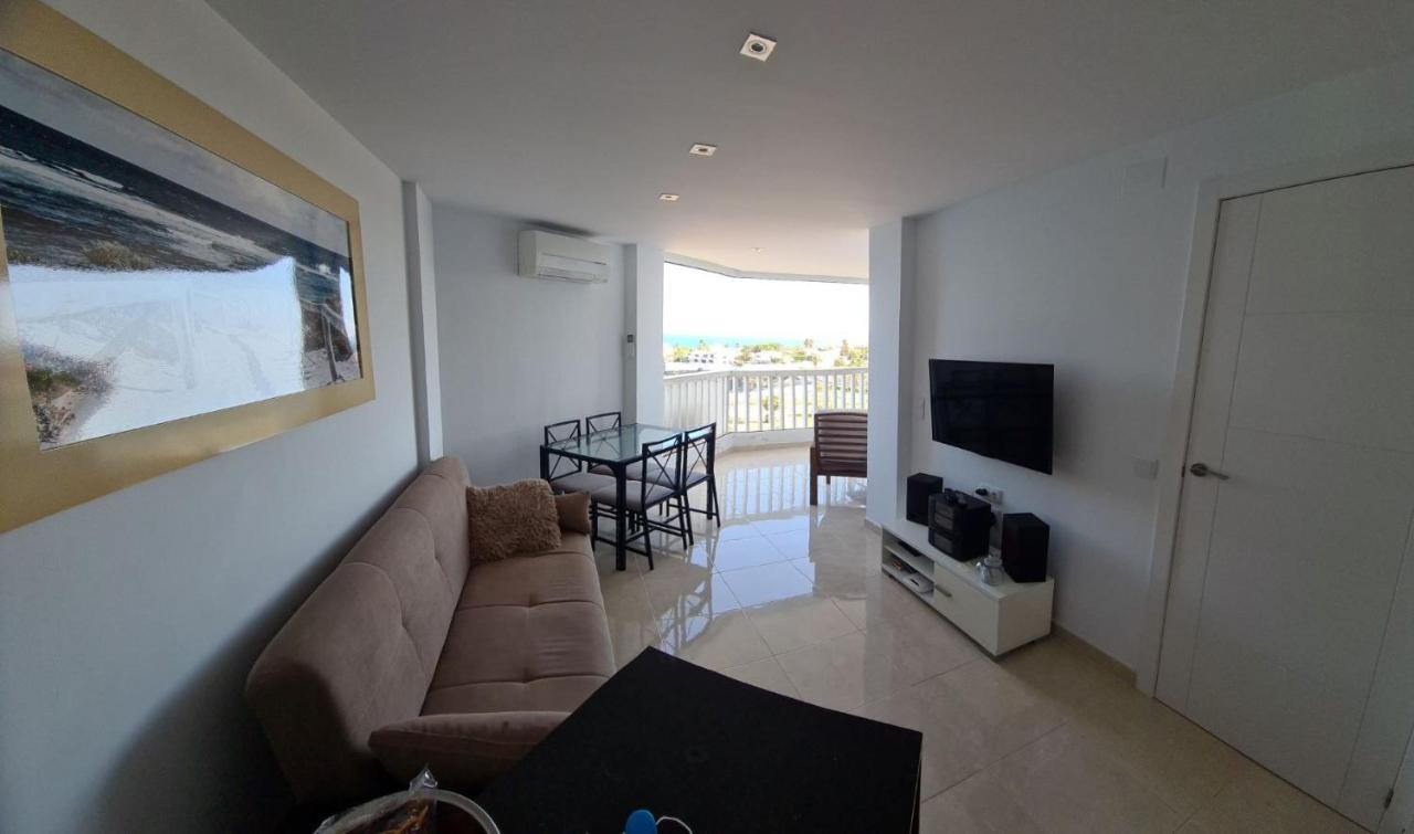 Room In Apartment - 1St Line Top Floor Apartment Carrer del Mar المظهر الخارجي الصورة